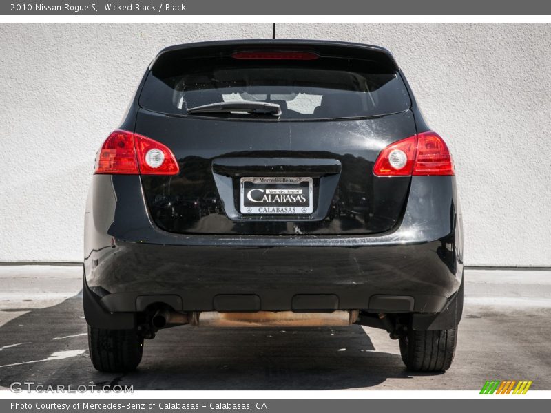 Wicked Black / Black 2010 Nissan Rogue S