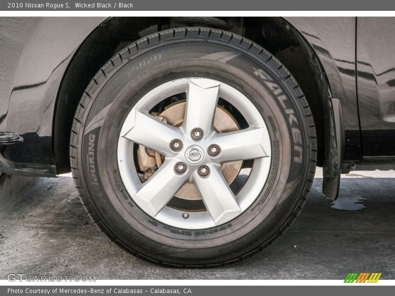 Wicked Black / Black 2010 Nissan Rogue S