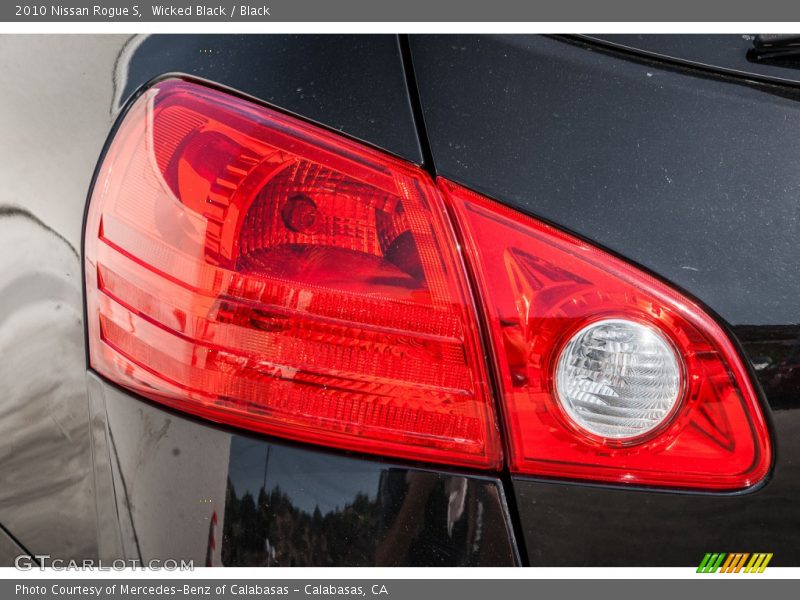 Wicked Black / Black 2010 Nissan Rogue S