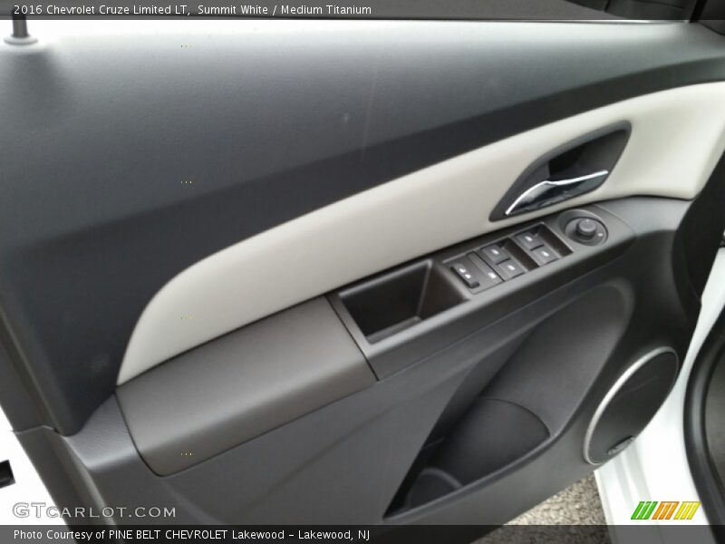 Summit White / Medium Titanium 2016 Chevrolet Cruze Limited LT