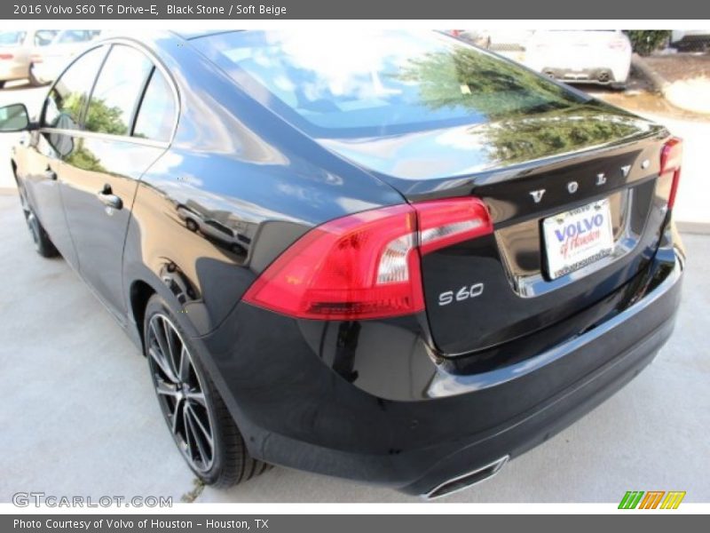 Black Stone / Soft Beige 2016 Volvo S60 T6 Drive-E