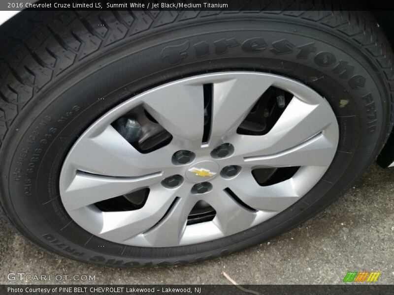 Summit White / Jet Black/Medium Titanium 2016 Chevrolet Cruze Limited LS