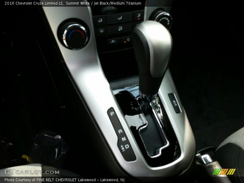 Summit White / Jet Black/Medium Titanium 2016 Chevrolet Cruze Limited LS