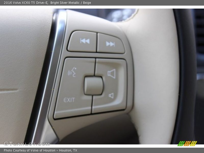 Bright Silver Metallic / Beige 2016 Volvo XC60 T5 Drive-E