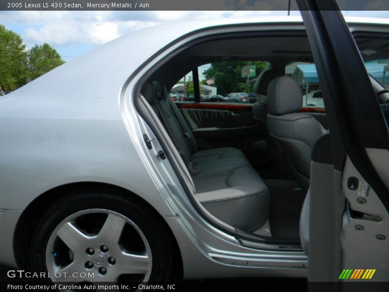 Mercury Metallic / Ash 2005 Lexus LS 430 Sedan