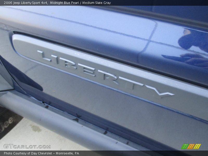 Midnight Blue Pearl / Medium Slate Gray 2006 Jeep Liberty Sport 4x4