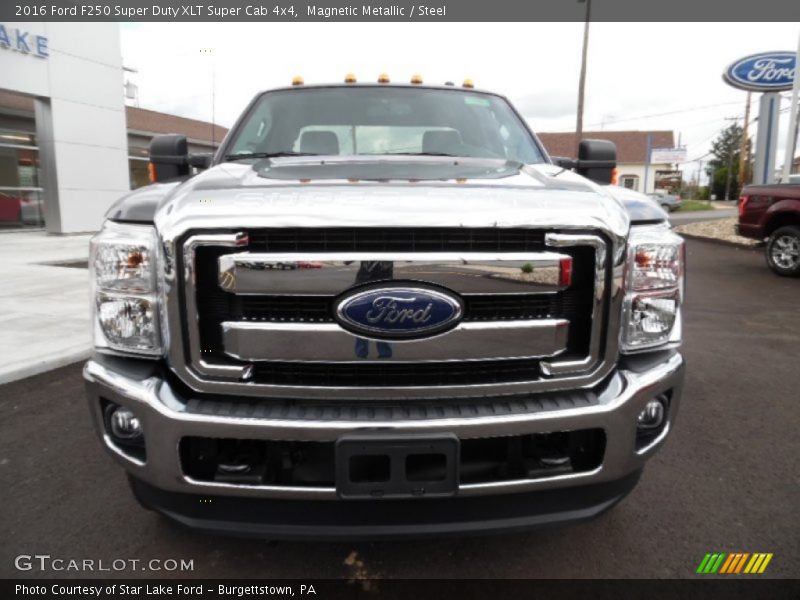 Magnetic Metallic / Steel 2016 Ford F250 Super Duty XLT Super Cab 4x4