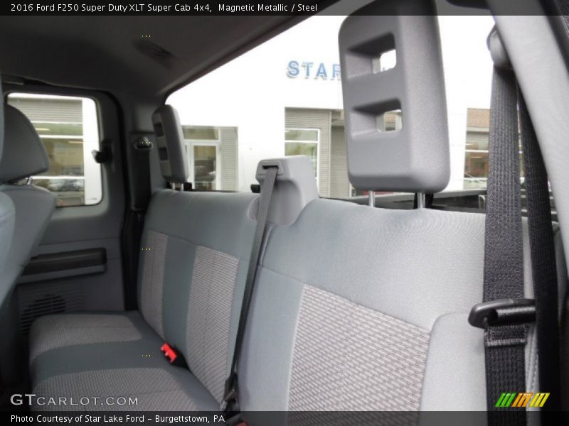 Magnetic Metallic / Steel 2016 Ford F250 Super Duty XLT Super Cab 4x4