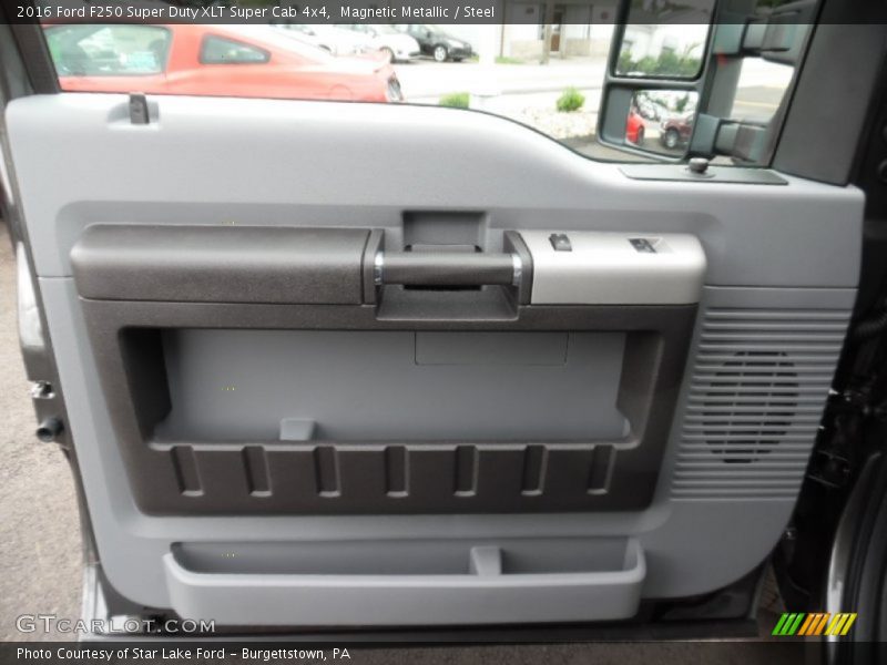 Magnetic Metallic / Steel 2016 Ford F250 Super Duty XLT Super Cab 4x4