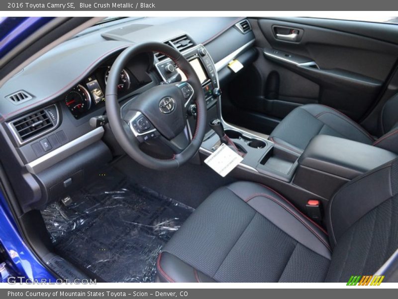  2016 Camry SE Black Interior