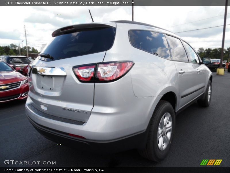 Silver Ice Metallic / Dark Titanium/Light Titanium 2016 Chevrolet Traverse LS