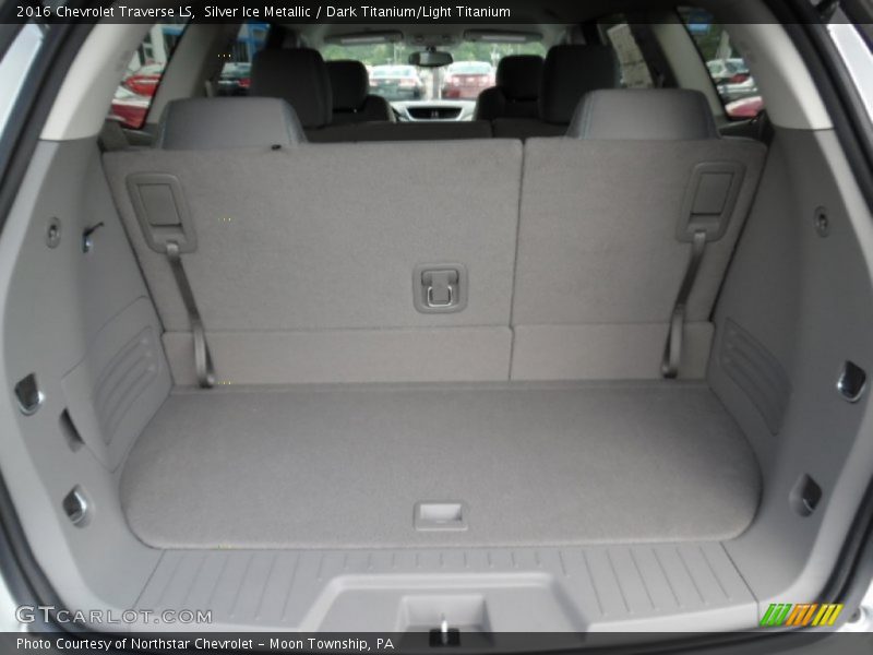  2016 Traverse LS Trunk