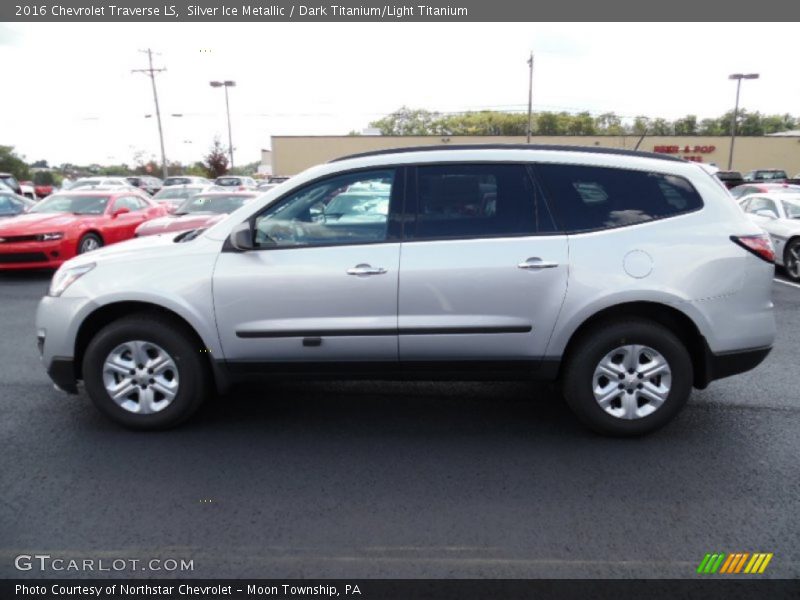 Silver Ice Metallic / Dark Titanium/Light Titanium 2016 Chevrolet Traverse LS