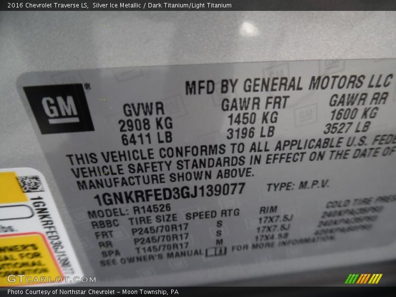 Silver Ice Metallic / Dark Titanium/Light Titanium 2016 Chevrolet Traverse LS