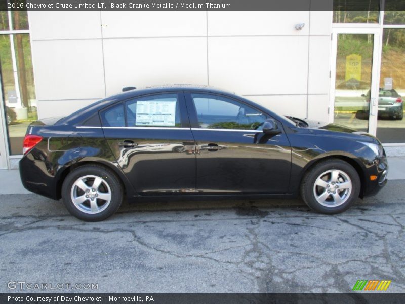 Black Granite Metallic / Medium Titanium 2016 Chevrolet Cruze Limited LT