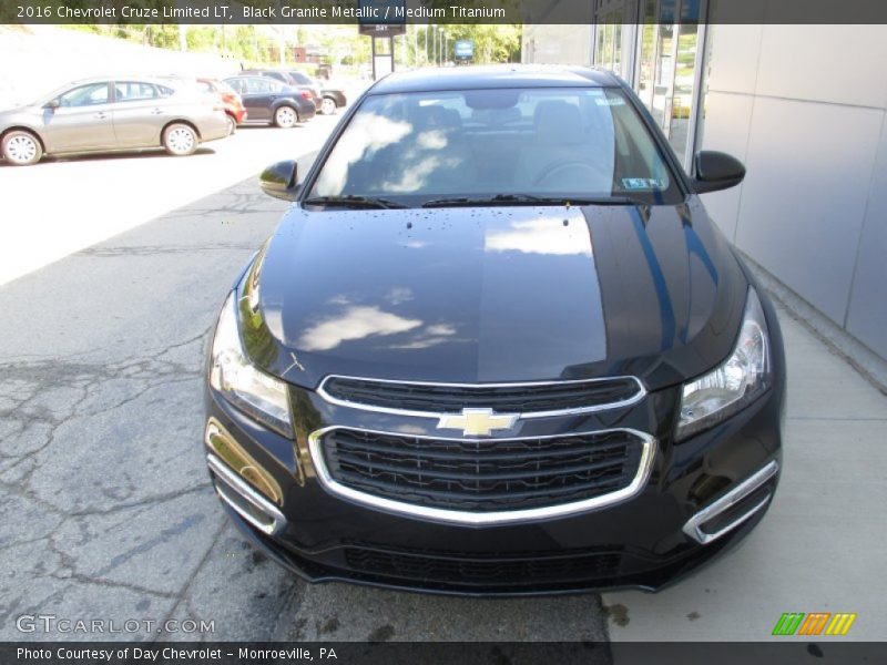 Black Granite Metallic / Medium Titanium 2016 Chevrolet Cruze Limited LT