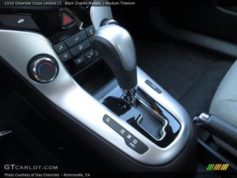 Black Granite Metallic / Medium Titanium 2016 Chevrolet Cruze Limited LT