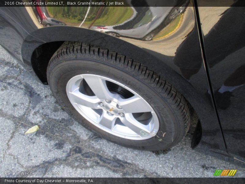 Black Granite Metallic / Jet Black 2016 Chevrolet Cruze Limited LT