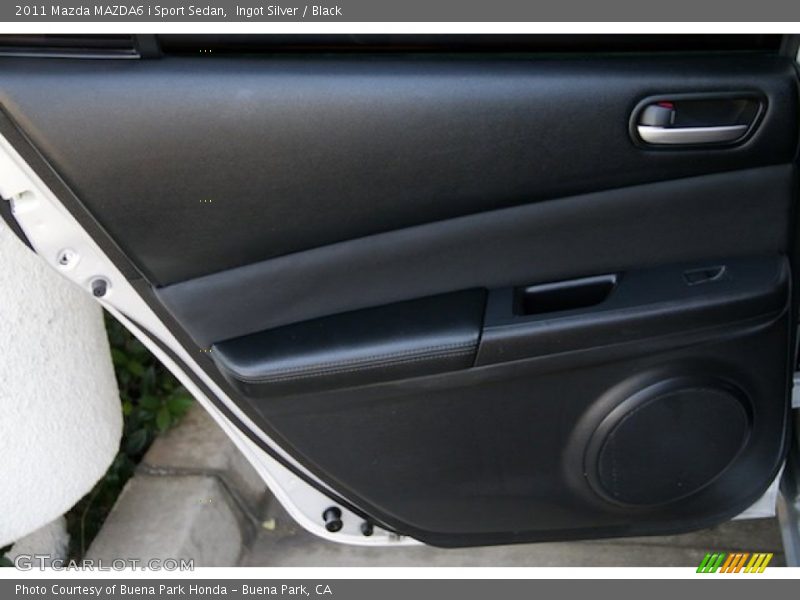 Ingot Silver / Black 2011 Mazda MAZDA6 i Sport Sedan