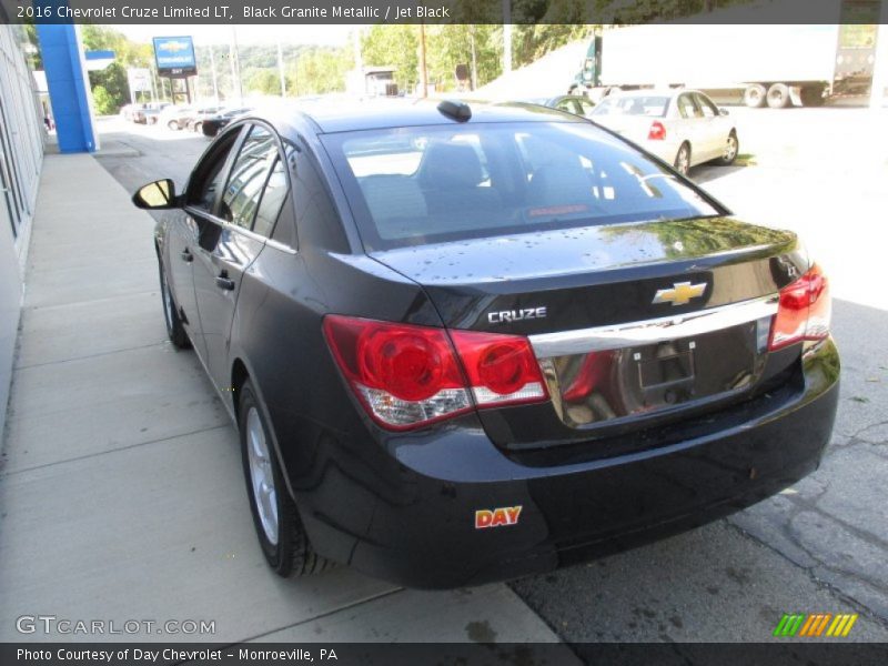 Black Granite Metallic / Jet Black 2016 Chevrolet Cruze Limited LT