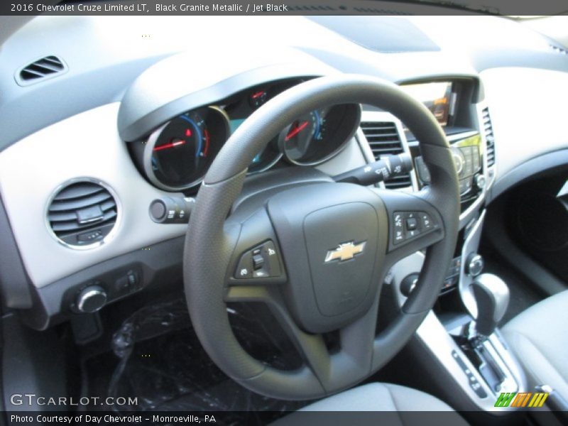 Black Granite Metallic / Jet Black 2016 Chevrolet Cruze Limited LT