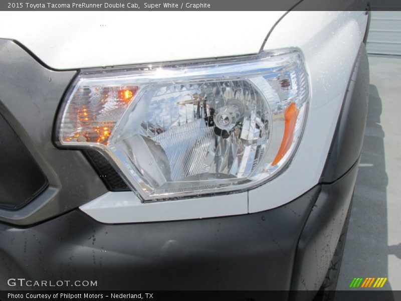 Super White / Graphite 2015 Toyota Tacoma PreRunner Double Cab
