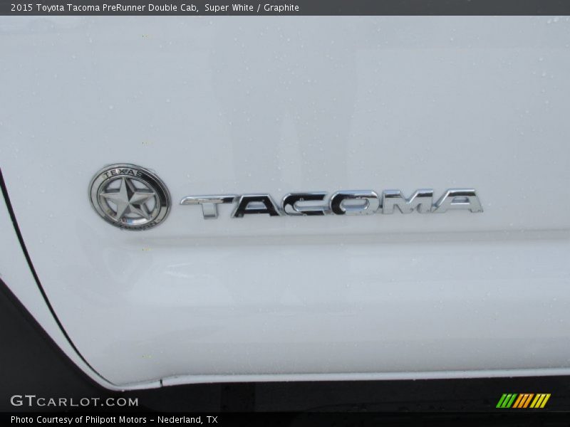 Super White / Graphite 2015 Toyota Tacoma PreRunner Double Cab