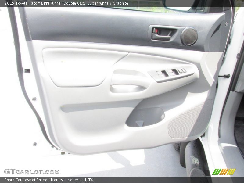 Super White / Graphite 2015 Toyota Tacoma PreRunner Double Cab