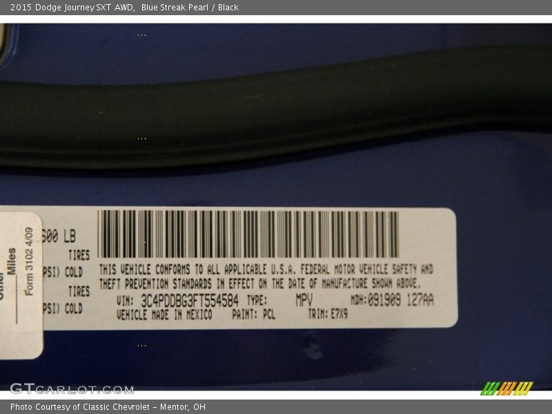 Blue Streak Pearl / Black 2015 Dodge Journey SXT AWD