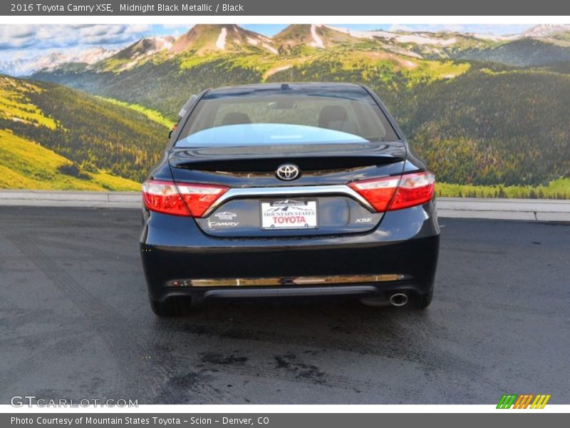 Midnight Black Metallic / Black 2016 Toyota Camry XSE