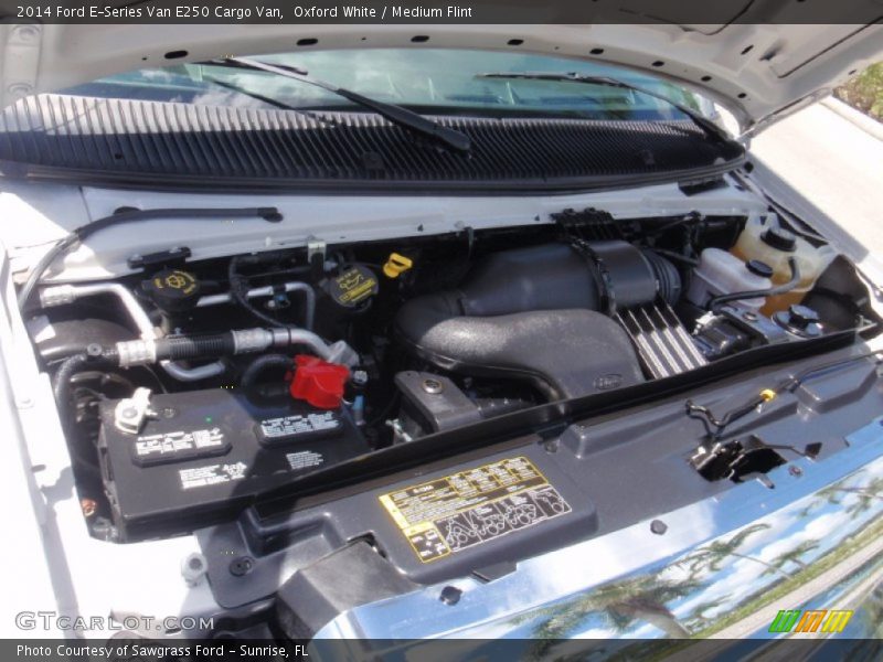 Oxford White / Medium Flint 2014 Ford E-Series Van E250 Cargo Van