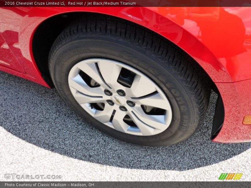 Red Hot / Jet Black/Medium Titanium 2016 Chevrolet Cruze Limited LS