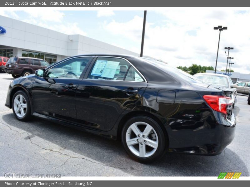Attitude Black Metallic / Black/Ash 2012 Toyota Camry SE