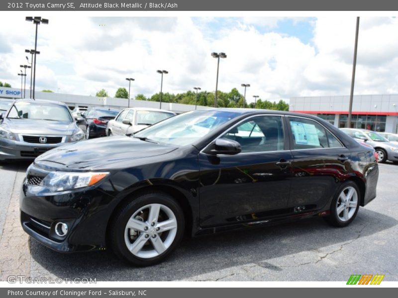 Attitude Black Metallic / Black/Ash 2012 Toyota Camry SE
