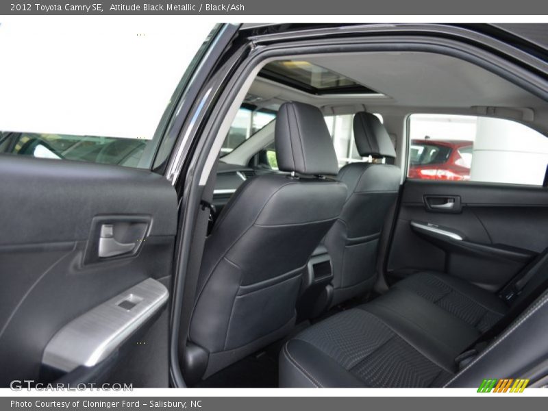 Attitude Black Metallic / Black/Ash 2012 Toyota Camry SE