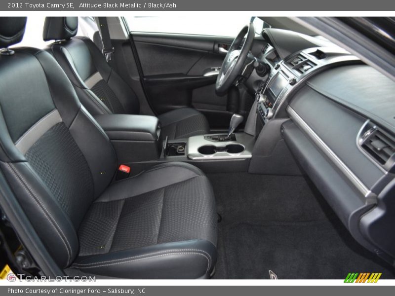 Attitude Black Metallic / Black/Ash 2012 Toyota Camry SE