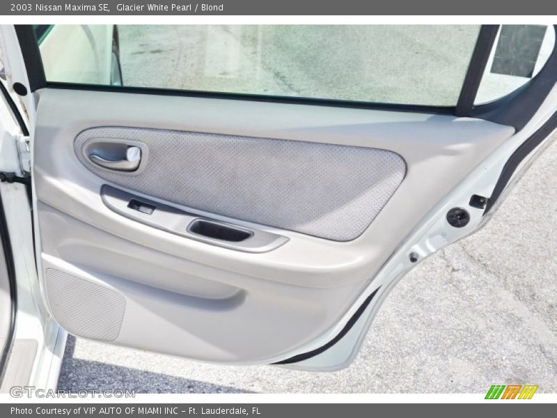Glacier White Pearl / Blond 2003 Nissan Maxima SE