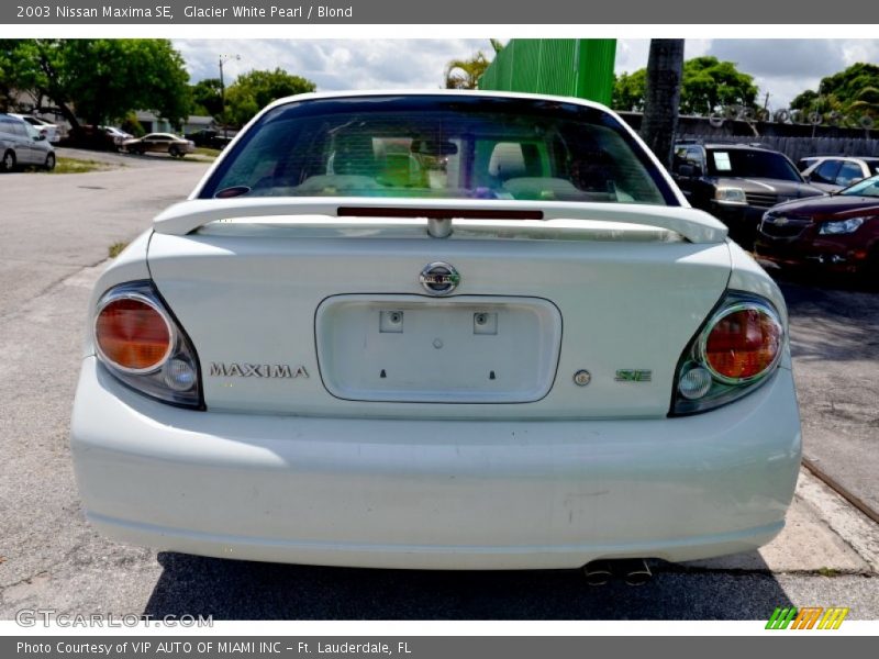 Glacier White Pearl / Blond 2003 Nissan Maxima SE