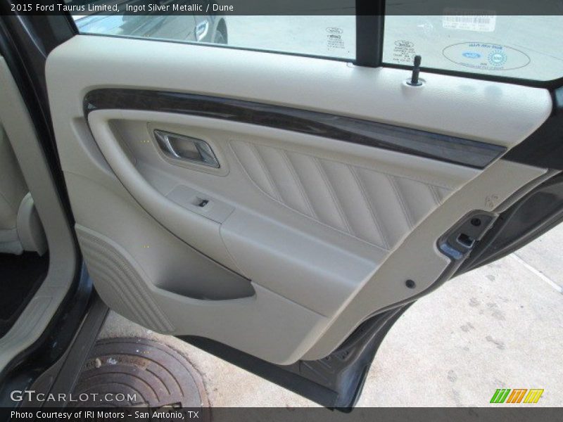 Ingot Silver Metallic / Dune 2015 Ford Taurus Limited