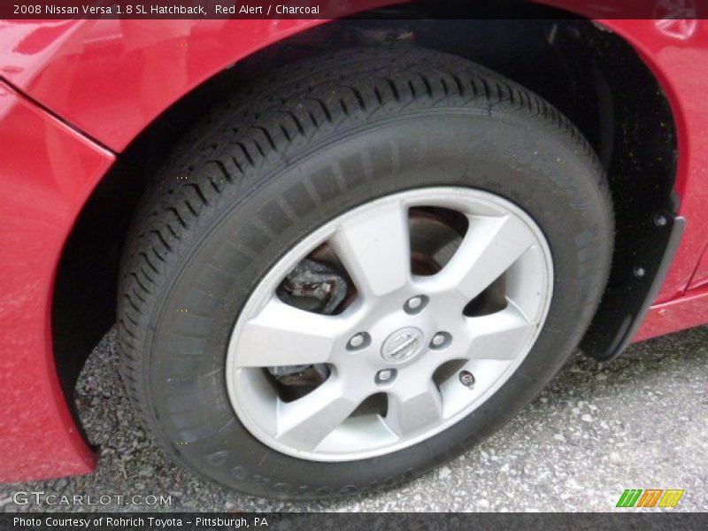Red Alert / Charcoal 2008 Nissan Versa 1.8 SL Hatchback