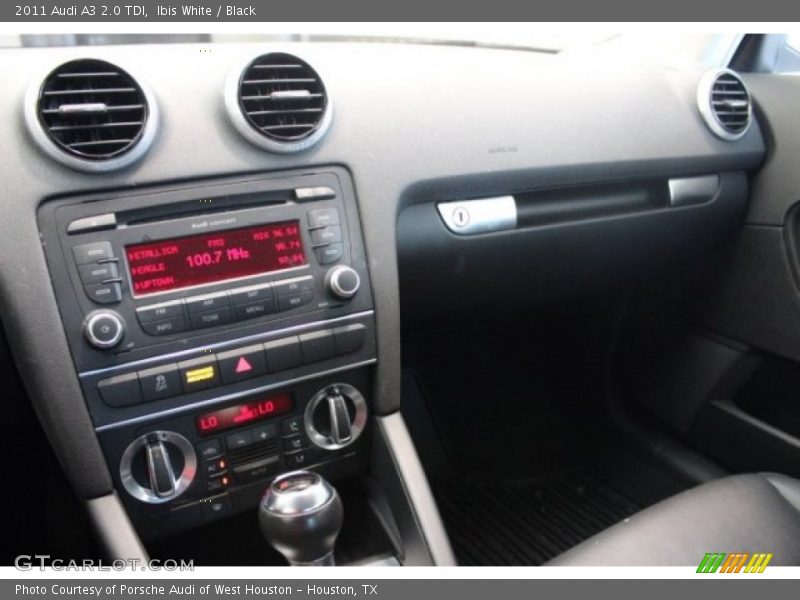 Ibis White / Black 2011 Audi A3 2.0 TDI