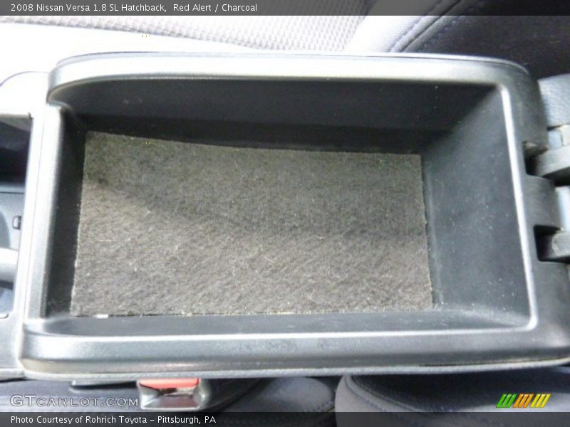 Red Alert / Charcoal 2008 Nissan Versa 1.8 SL Hatchback