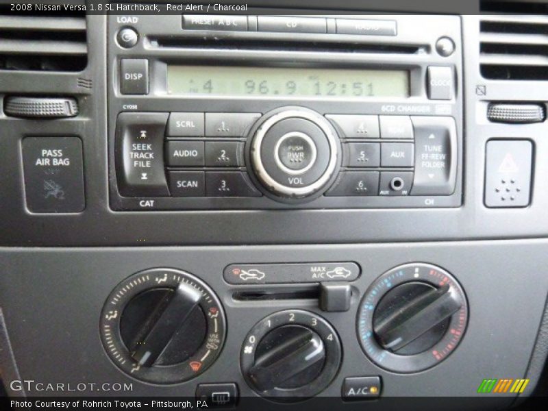 Red Alert / Charcoal 2008 Nissan Versa 1.8 SL Hatchback