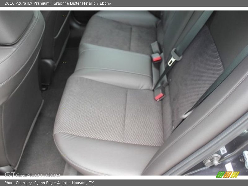 Graphite Luster Metallic / Ebony 2016 Acura ILX Premium