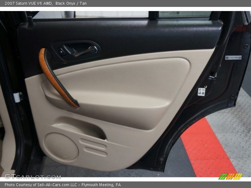 Black Onyx / Tan 2007 Saturn VUE V6 AWD