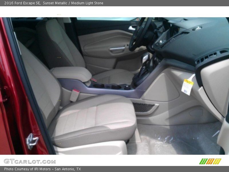 Sunset Metallic / Medium Light Stone 2016 Ford Escape SE