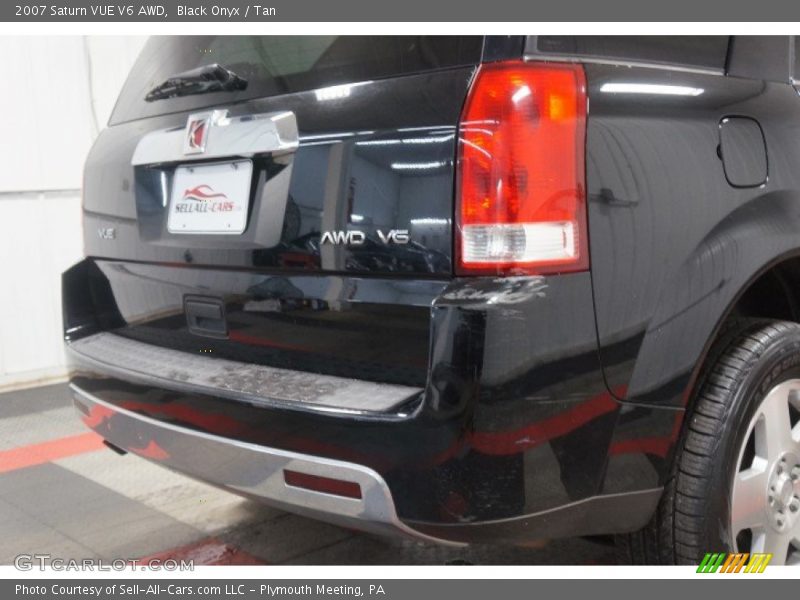 Black Onyx / Tan 2007 Saturn VUE V6 AWD