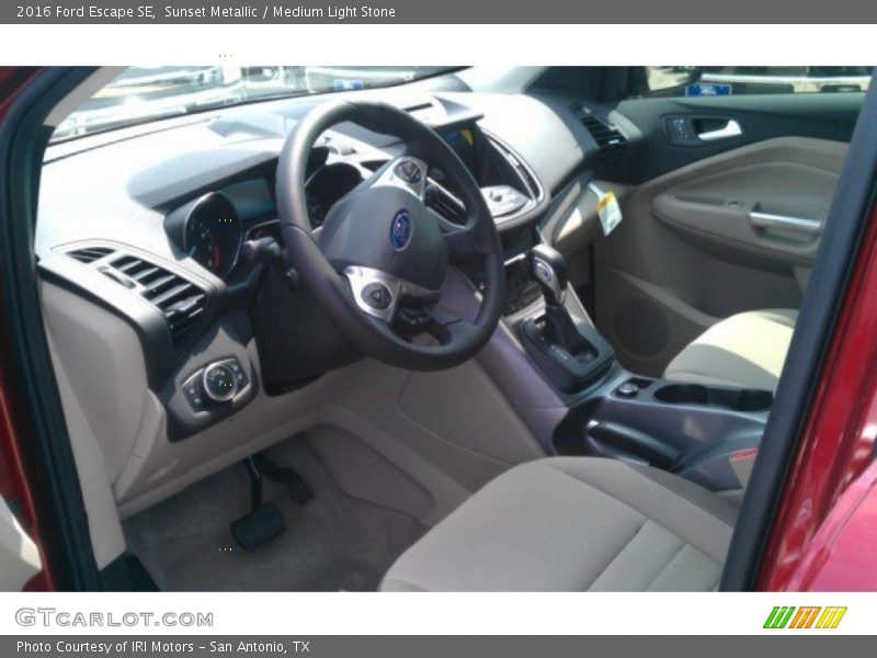 Sunset Metallic / Medium Light Stone 2016 Ford Escape SE