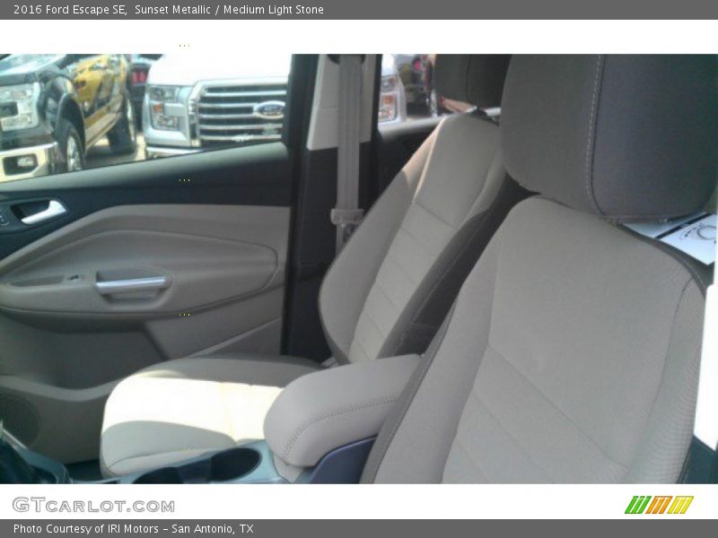 Sunset Metallic / Medium Light Stone 2016 Ford Escape SE
