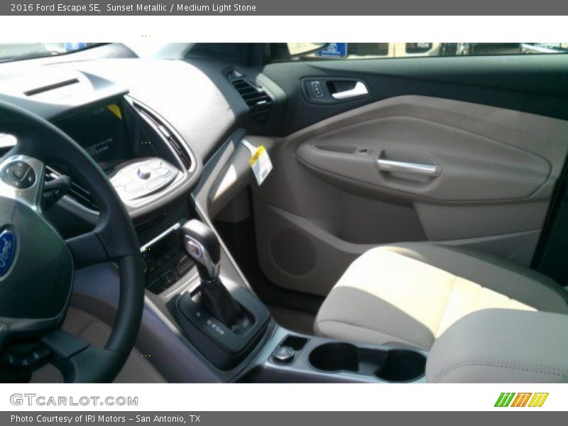 Sunset Metallic / Medium Light Stone 2016 Ford Escape SE